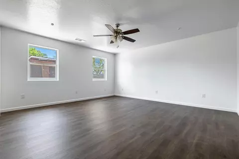 Living - 1312 Carrey Ave, Madera, CA 93638 photo 8 of 8