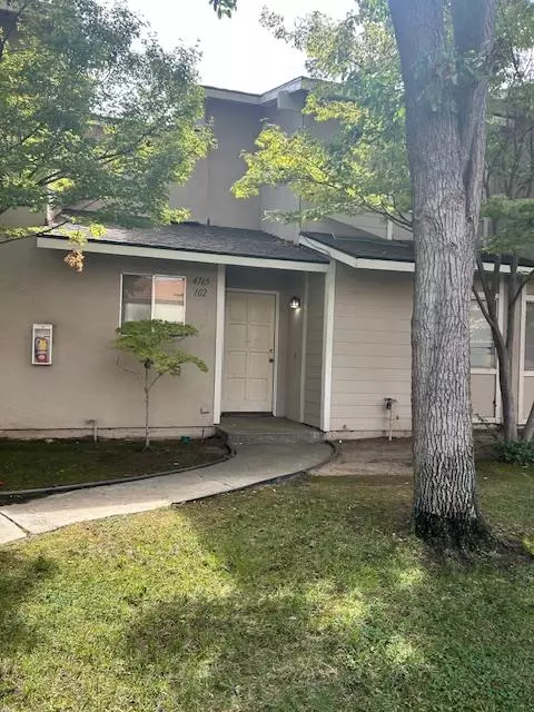 4765 N Cedar Ave #102, Fresno, CA 93726