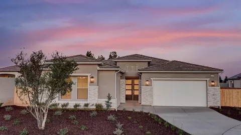 1699 N Blackwood Ave, Clovis, CA 93619 photo 1
