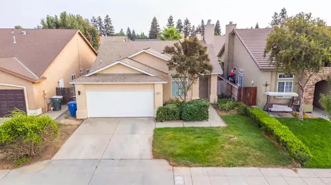 5651 W Ashcroft Ave, Fresno, CA 93722