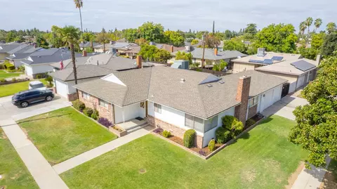 786 E Dovewood Ln, Fresno, CA 93710