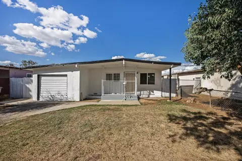 356 W Strother Ave, Fresno, CA 93706