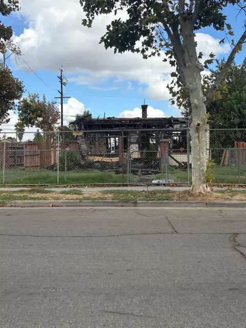 3803 E Madison Ave, Fresno, CA 93702