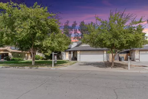 4286 N Parkway Dr, Fresno, CA 93722
