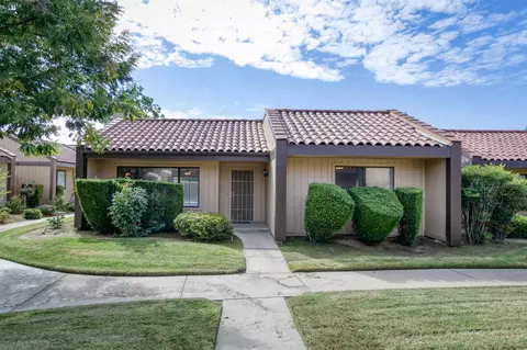 1749 W Santa Ana Ave, Fresno, CA 93705