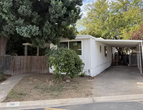 9360 N Blackstone Ave #116, Fresno, CA 93720