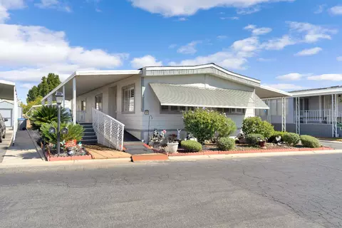 371 Bethel Ave #99, Sanger, CA 93657