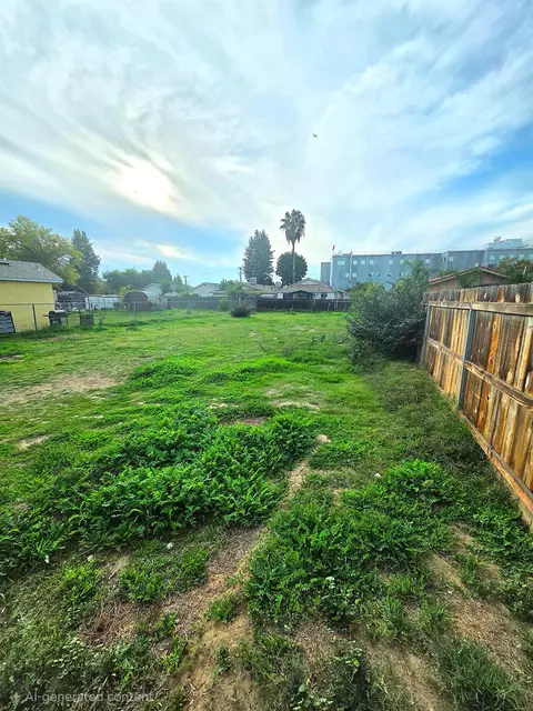 0 J St, Sanger, CA 93611