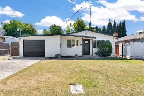 1812 W 5th St, Madera, CA 93637