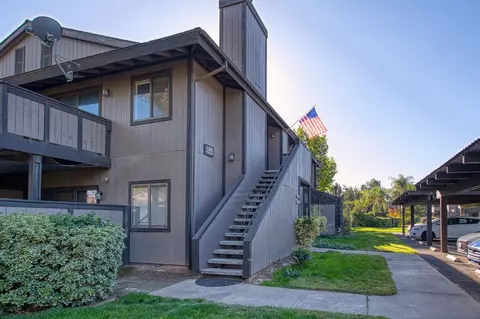 1151 S Chestnut Ave #237, Fresno, CA 93702