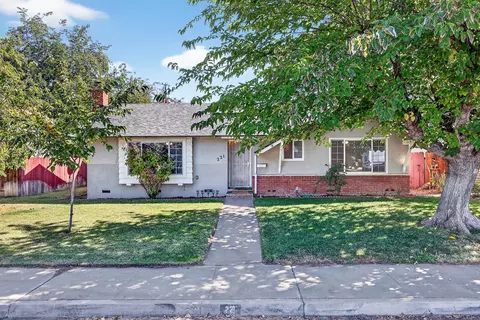 221 S Coalinga St, Coalinga, CA 93210