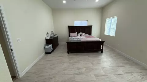 Bedroom - 2772 Valley View St, Selma, CA 93662 photo 4 of 5