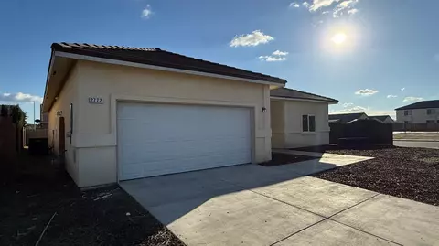 Exterior - 2772 Valley View St, Selma, CA 93662 photo 2 of 5