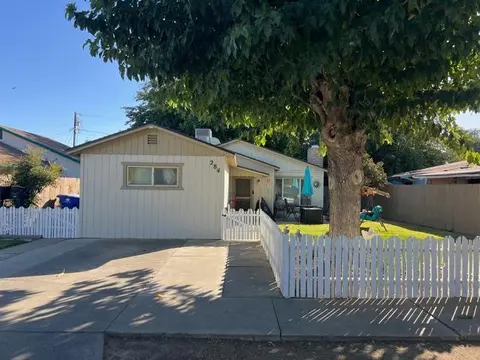 284 Buchanan St, Coalinga, CA 93210