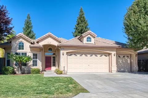 1138 E Royal Dornoch Ave, Fresno, CA 93730