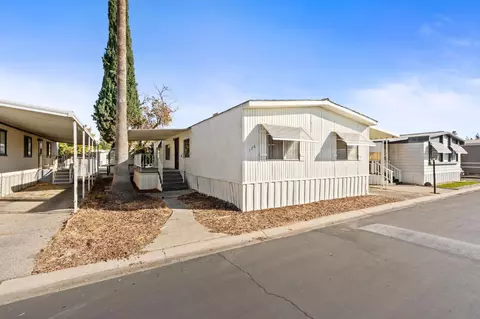 336 E Alluvial Ave #126, Fresno, CA 93720