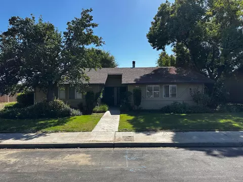 176 Alamos Ave #101, Clovis, CA 93612 photo 1