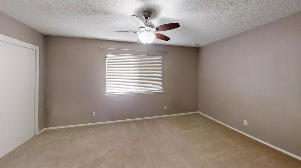 Bedroom - 4676 E Alamos Ave #124, Fresno, CA 93726 photo 6 of 6