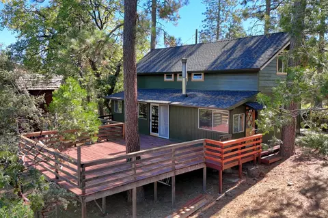 52815 Balsam Dr, Oakhurst, CA 93644