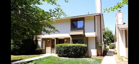 4757 N Woodrow Ave E #141, Fresno, CA 93726
