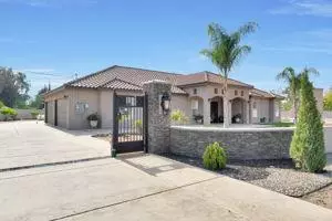 25280 Grove Way, Madera, CA 93638