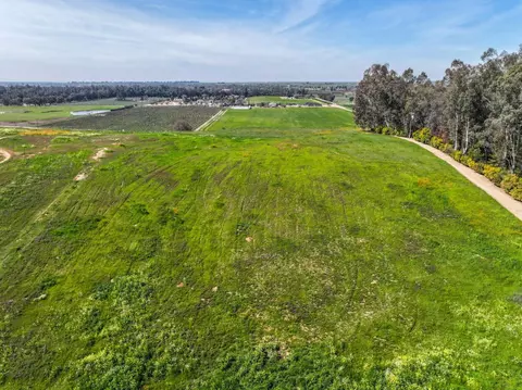 0 N Willow Blf, Clovis, CA 93619