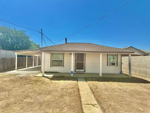 185 N Elm St, Pixley, CA 93256