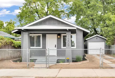 1209 S 3rd St, Fresno, CA 93702