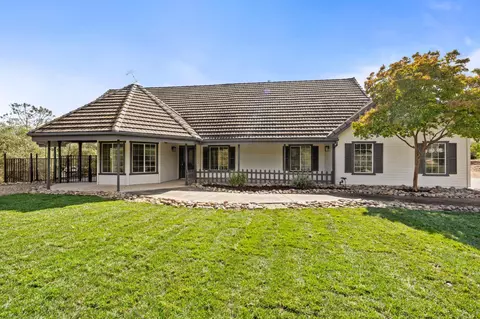 43480 Cave Stone Ct, Coarsegold, CA 93614