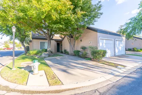 474 E Alluvial Ave #123, Fresno, CA 93720