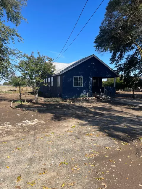 3226 E Childs Ave, Merced, CA 95341