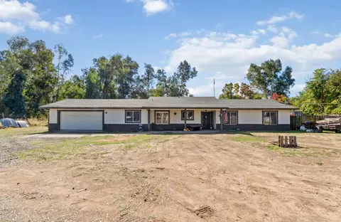 8289 E Mckinley Ave, Fresno, CA 93737