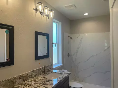450 S Susan Ave, Kerman, CA 93630 photo 7