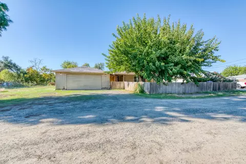 17071 N Waldby Ave, Friant, CA 93626