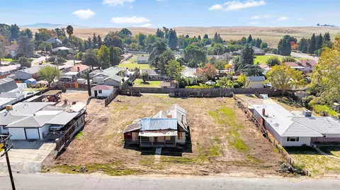 3937 E Marcus Ave, Friant, CA 93626