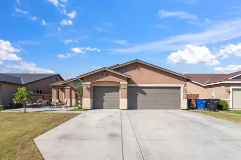 1292 Monterey Ave, Hanford, CA 93230