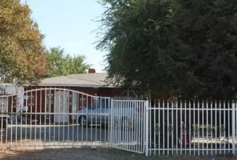 5830 S Buttowillow Ave, Reedley, CA 93654