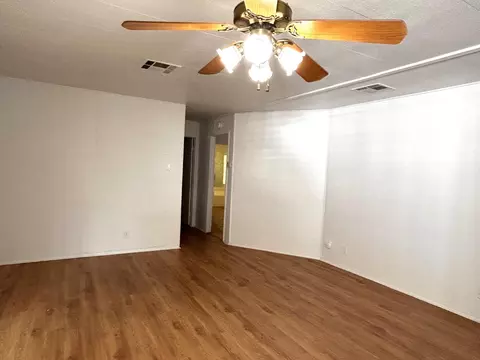 1001 Sylmar Ave #155, Clovis, CA 93612 photo 7