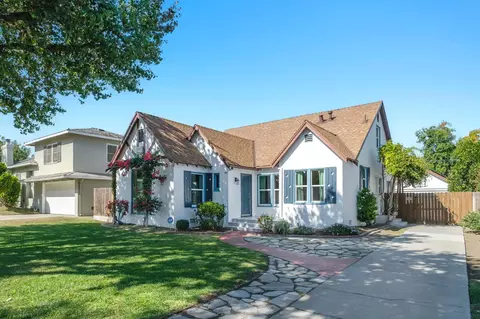115 E Weldon Ave, Fresno, CA 93704