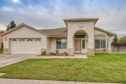 1657 N Wheeler Ave, Fresno, CA 93722