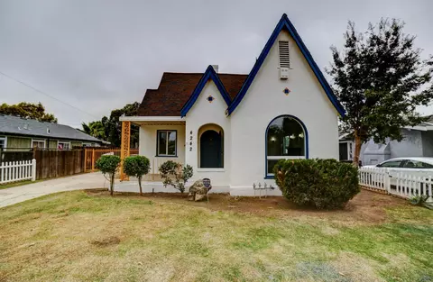 4242 E Illinois Ave, Fresno, CA 93702