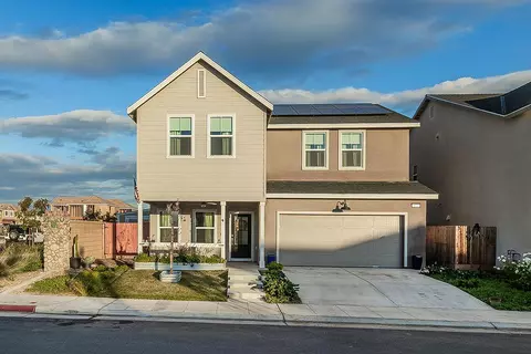 3301 La Mirada Ave, Clovis, CA 93619