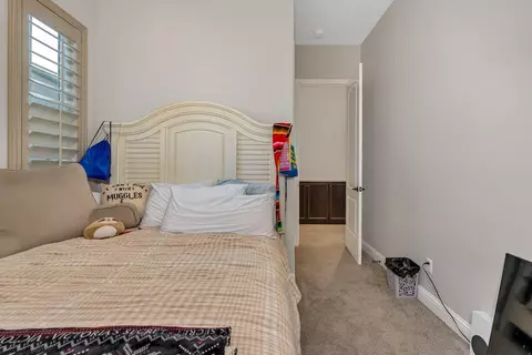 Bedroom - 1053 Beaver Pond, Madera, CA 93636 photo 7 of 7