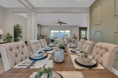 Dining - 1053 Beaver Pond, Madera, CA 93636 photo 5 of 7