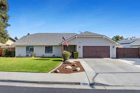 1013 Carolina Ave, Clovis, CA 93611