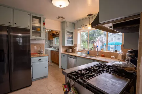 Kitchen - 2002 Merced St, Selma, CA 93662 photo 2 of 3