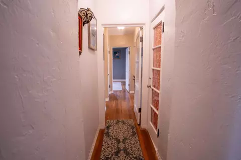 Entry Way - 2002 Merced St, Selma, CA 93662 photo 6 of 8