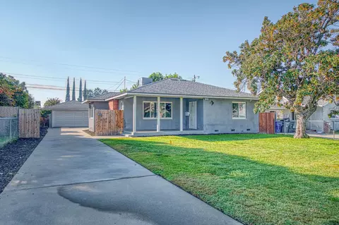 923 W Clinton Ave, Fresno, CA 93705