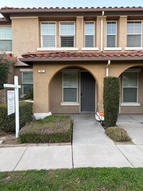 1128 W Walter Ave #64, Fowler, CA 93625