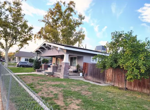 3801 E Mckenzie Ave, Fresno, CA 93702